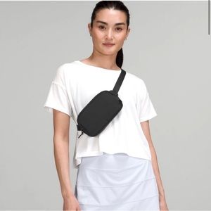 Lululemon Mini Belt Bag NWT Black